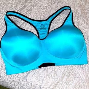 Ladies Nike dri-fit sports bra